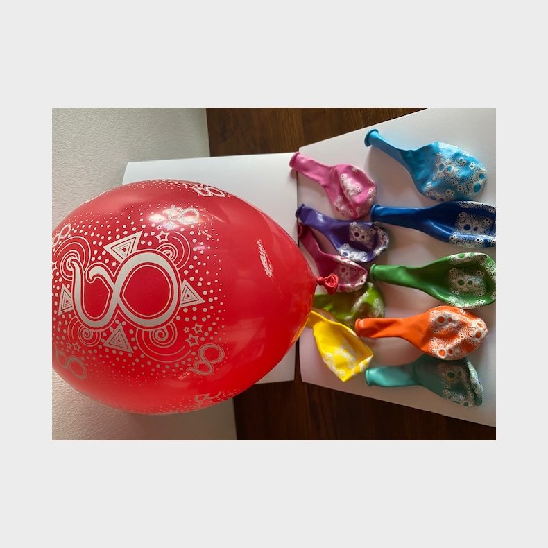 Ballon 8 r i flere farver
