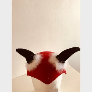 Hat rd med horn - brn